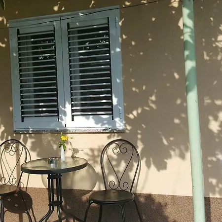 Aria With Private Parking Apartament *